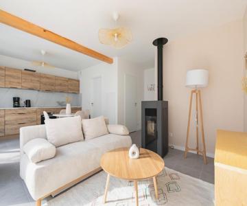 Jolie maison de style bohème, douce et lumineuse