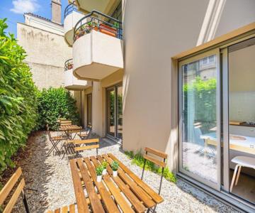 Lavie Maison Balneo garden flat