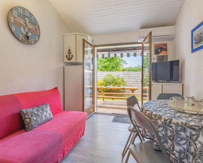 Holiday Home Paradise Océan-13 by Interhome