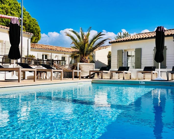 Les Bois Flottais Hotel