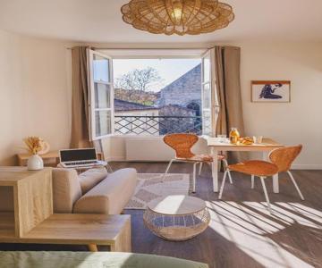 "Aux Grandes Ecoles" Studio Premium coeur de Poitiers
