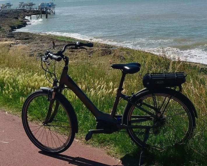 Appartement à 1km des plages avec 2 vélos élec
