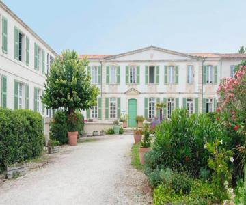 Appartement Terrasse Centre Saint Martin
