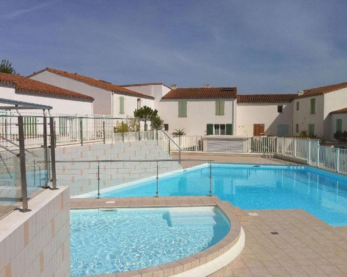Les Mouettes Appartement cosy avec piscine