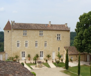 Chateau Isabeau De Naujan