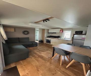 Mobilhome dans les Pins