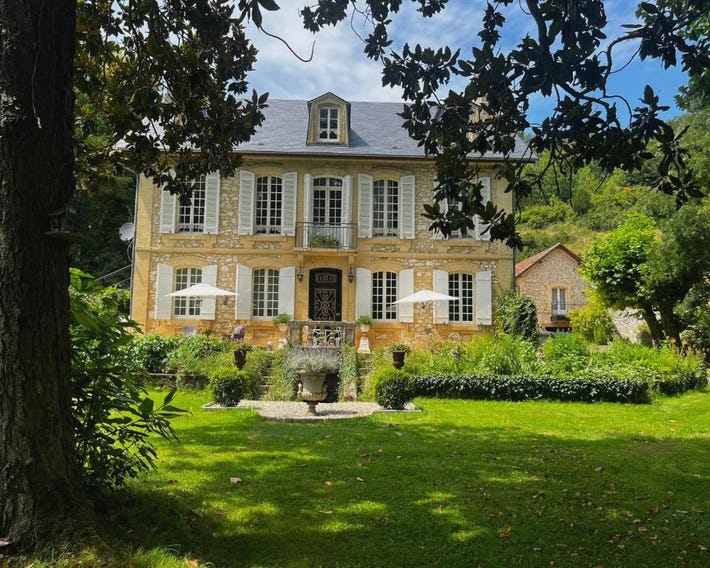 Le Bouquet Bleu Bed and Breakfast