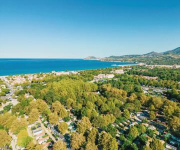 Camping Les Pins - Bord de mer