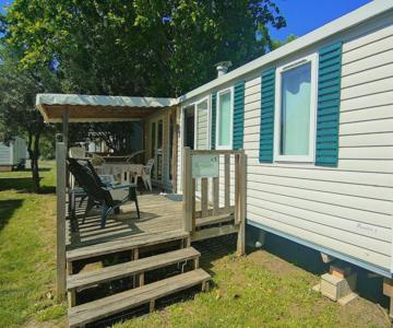 Charming Mobile Home in Argels-sur-Mer with Stunning Beach Views