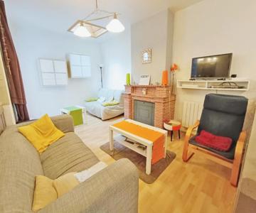 Les Estives, T2 bis, centre Luchon, wifi, 6 personnes