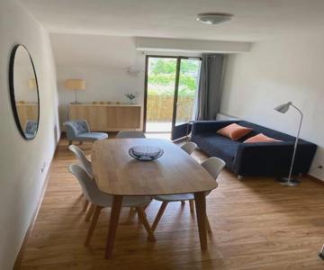 Charmant T3bis Dans Le Centre De Luchon