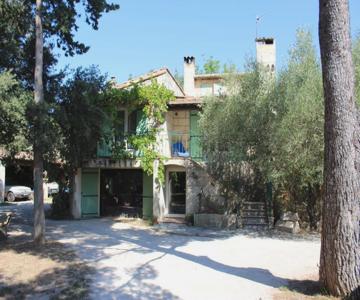 Le Mas De Lucien Entre Arles, Nimes, Avignon.
