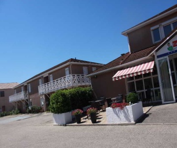 Fasthotel Nîmes Caissargues