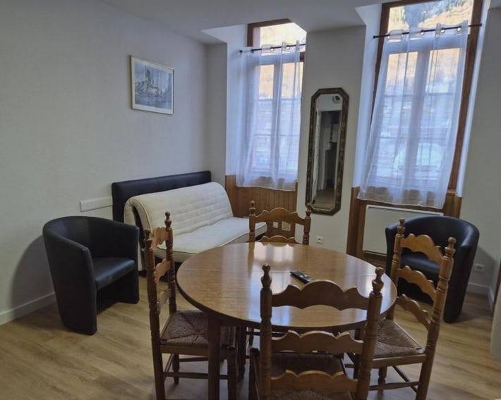 Appartement T2 40 m² pour 4 pers, proche centre