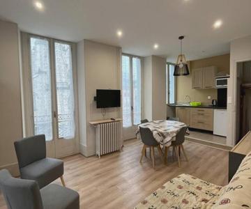 Appartement Cauterets, 2 Pièces, 5 Personnes - Fr-1-234-119