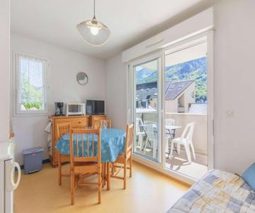 Appartement Cauterets, 2 Pièces, 4 Personnes - Fr-1-401-15