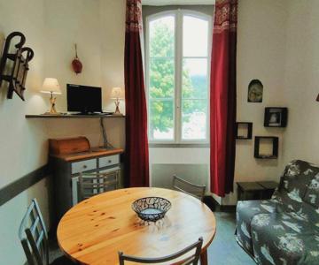 Appartement Cauterets, 3 Pièces, 6 Personnes - Fr-1-234-247
