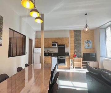 Joli T3 Rénové Ds Une Villa 1900