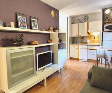 Estudio con piscina en Enveitg