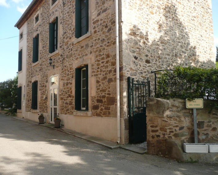 LES TERRES BASSES