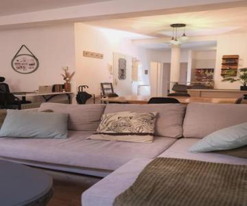 Lit King Size Trés Cosy Hyper Centre de Foix Calme