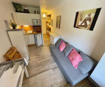 Joli Studio Avec Parking Privé