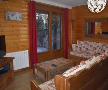 Chalet Font-romeu-odeillo-via, 6 Pièces, 12 Personnes - Fr-1-580-103