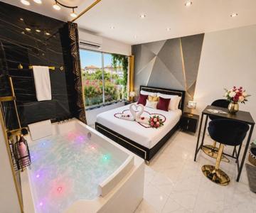 Luxury Beach Room