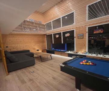 Loft-chalet 12 pers - Billiards - Cinéma - 10 min ski