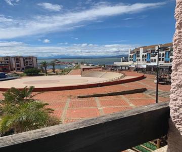 APPARTEMENT VUE LAC MARIN ET CANIGOU