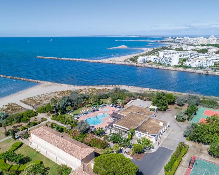 SOWELL RESIDENCES Les Sablons