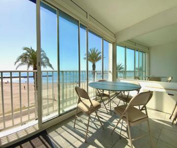 Appartement Mar e Souleu avec Terrasse et Vue Mer au Grau du Roi