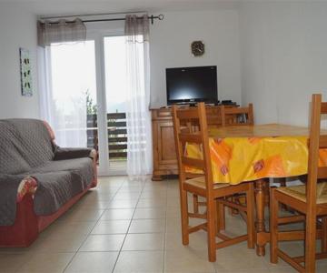 Appartement Pour 4 Personnes Avec Parking Privatif Et Vue Sur Le Lac - Fr-1-593-32