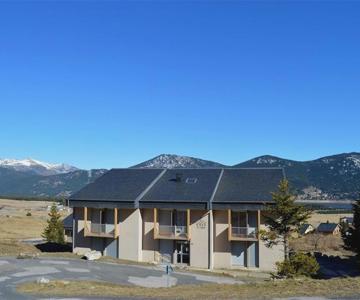 Appartement Rénové De 2 Pièces Au Calme, Proche Des Commerces Et Navette Gratuite, Parking Inclus - 