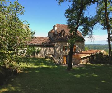 Travers De Pechmeja