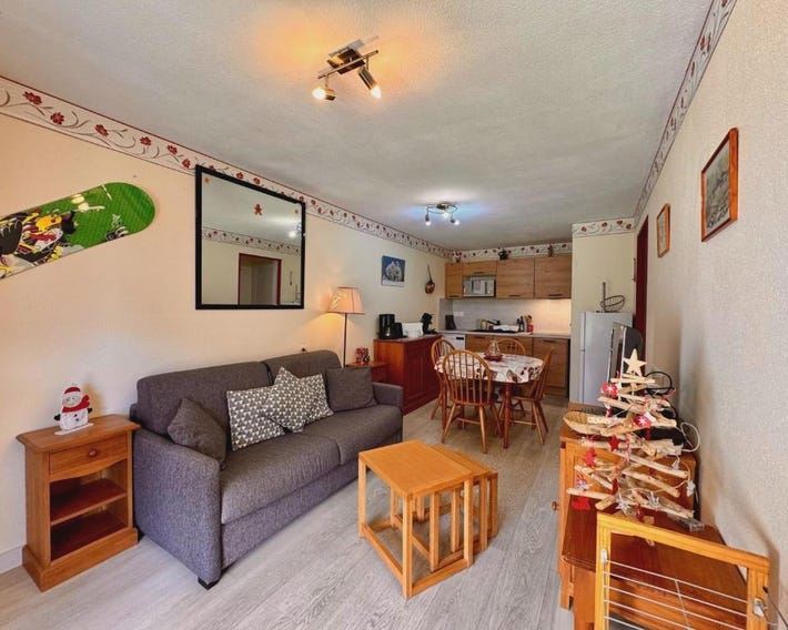 Charmant logement de plain-pied avec Piscine