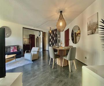 L' Antigone - Air conditioning Wifi and Parking!