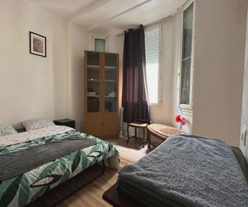 Studio Urbain Cosy-Touche Rétro