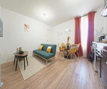 Le Soleilcasa - 3 personnes - bureau & wifi