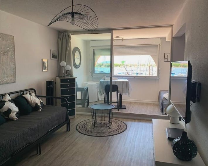 Appartement avec vue sur le port