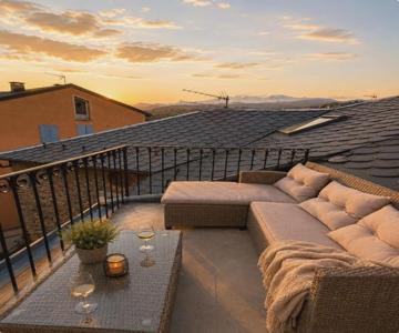 Casa restaurada 8 pax, BBQ Chillout , 2 terrazas