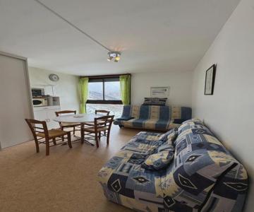 Studio Armazan Vert
