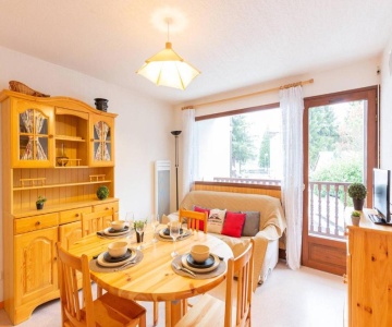 Appartement Saint-lary-soulan, 3 Pièces, 6 Personnes - Fr-1-296-143
