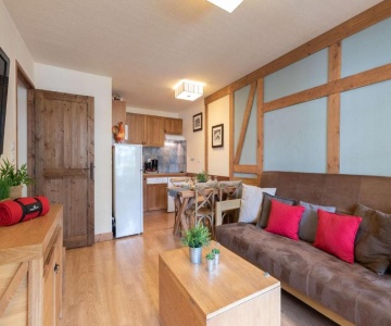 Appartement Saint-lary-soulan, 2 Pièces, 6 Personnes - Fr-1-296-372