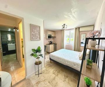 La Chambre D'ambre