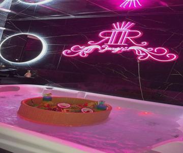Rr Jacuzzi