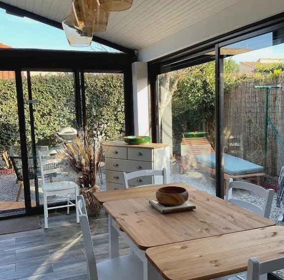 Location maison Sainte Marie la Mer plage 200m clim 2 chambres avec salle de bain parking privé