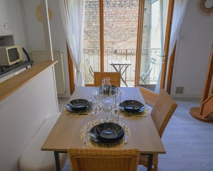 Le jungle, hyper centre, balcon et terrasse