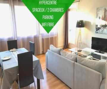 Le Voltaire -2 chambres- 70m2- HYPERCENTRE-Parking-WIFI FIBRE- Nouvelle literie