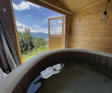 Jacuzzi privé & Jardin - T2 cosy proche Font-Romeu